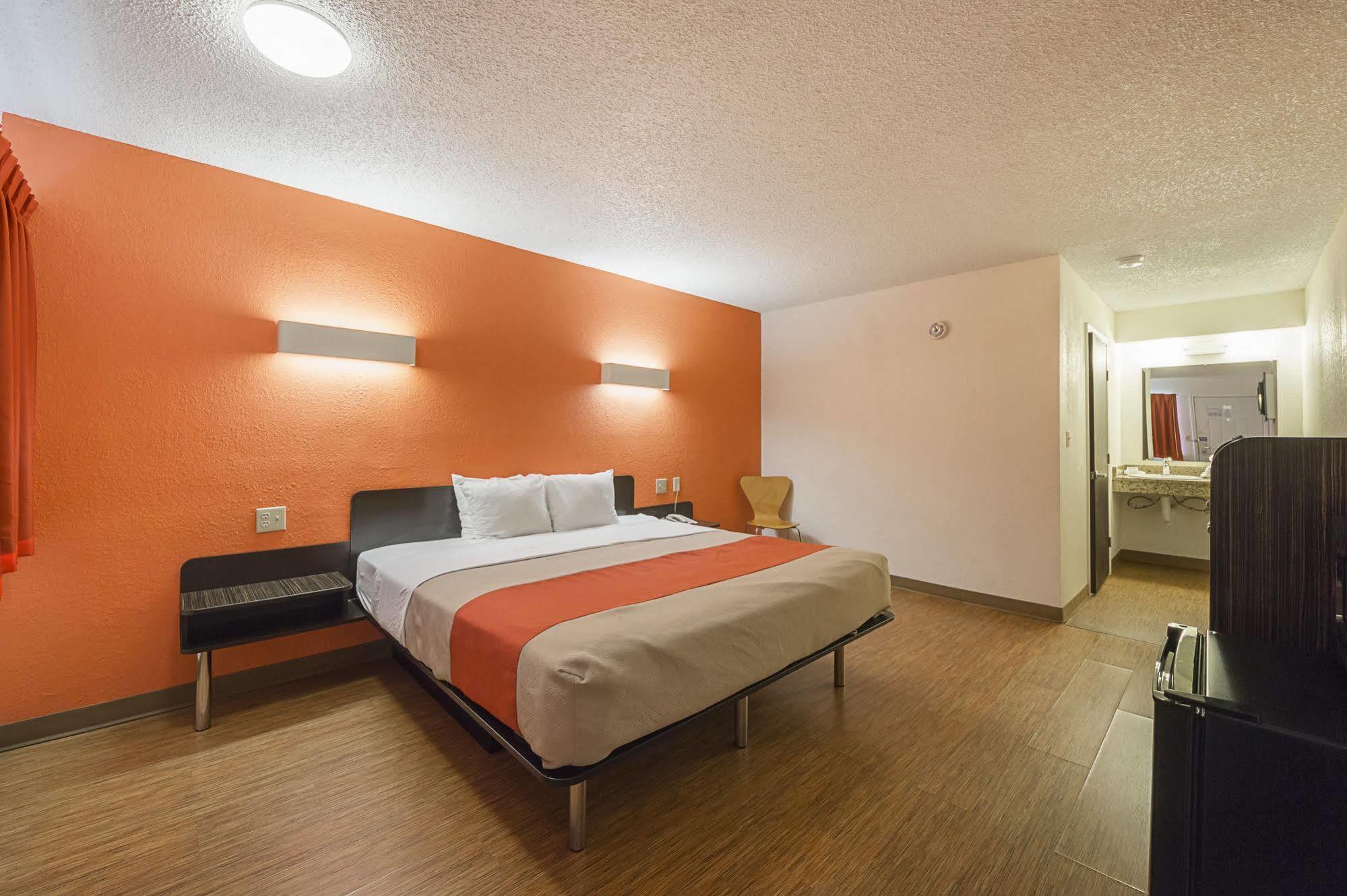 Motel 6-Boerne, Tx Ngoại thất bức ảnh